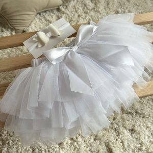 tutu-krilce-bela-slika