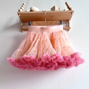 tutu-krilce-model-cassy-marelicna